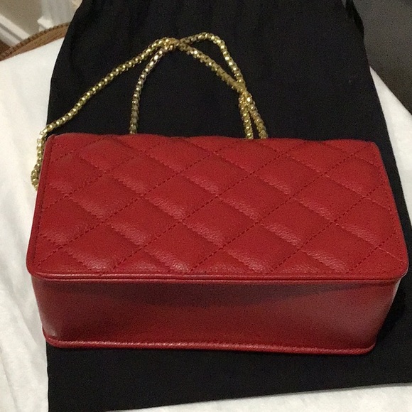 Very nice small red bag brand new, and used one time - Picture 6 of 6